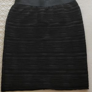Black Ripple stretch pencil skirt